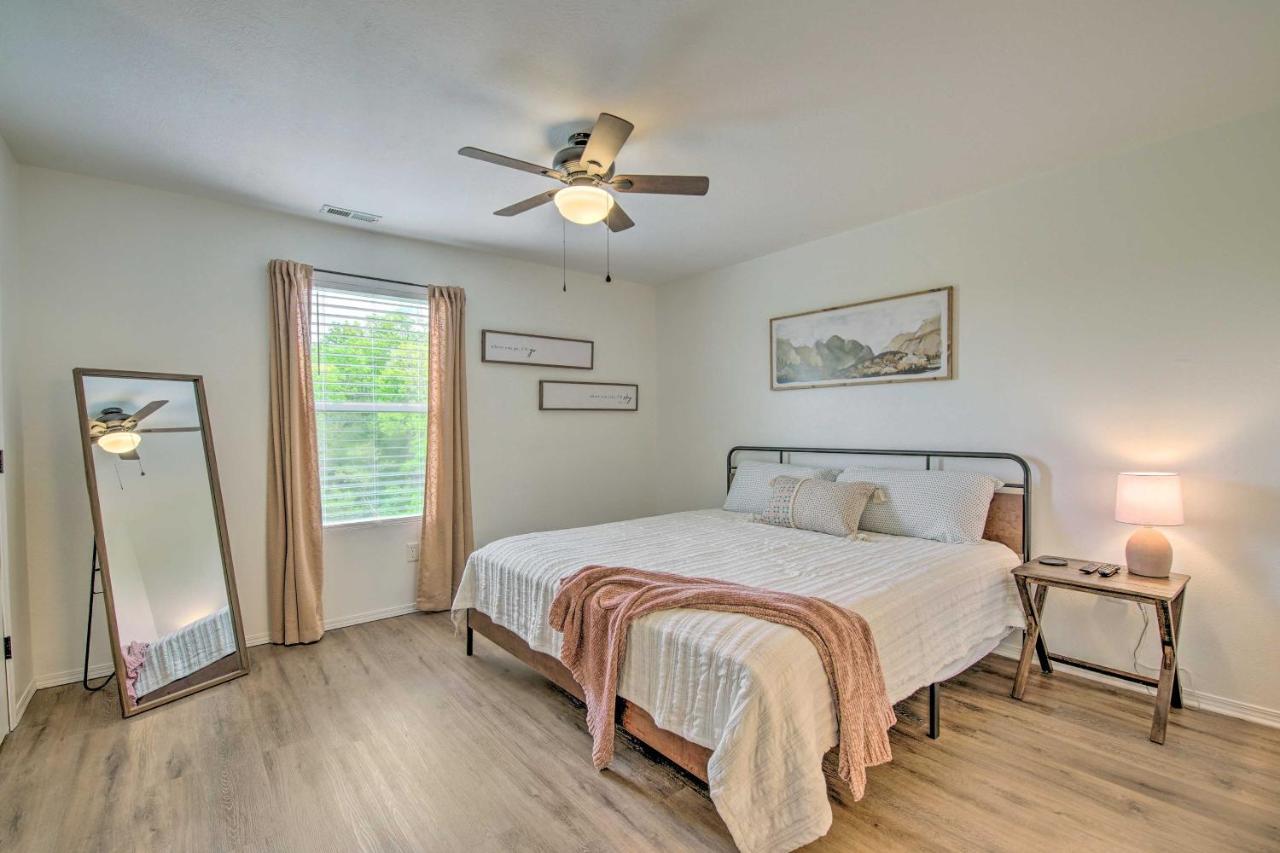 דירות Cozy Branson Retreat With Balcony, 2 Mi To 76 Strip מראה חיצוני תמונה